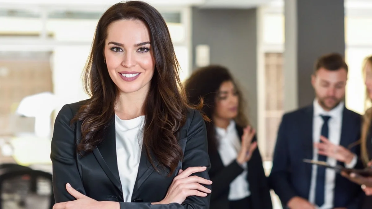 Kamuda Çalışan Kadınlar İçin Öneri: Mesai Haftada 4 Güne Düşsün İzinler Artsın - Gündem Haberleri