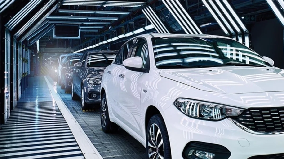 Merkez Bankası Sonrası Yeni Taşıt Kredi Faiz Oranları Belli Oldu: 12 24 36 Ay Geri Ödeme Takvimi