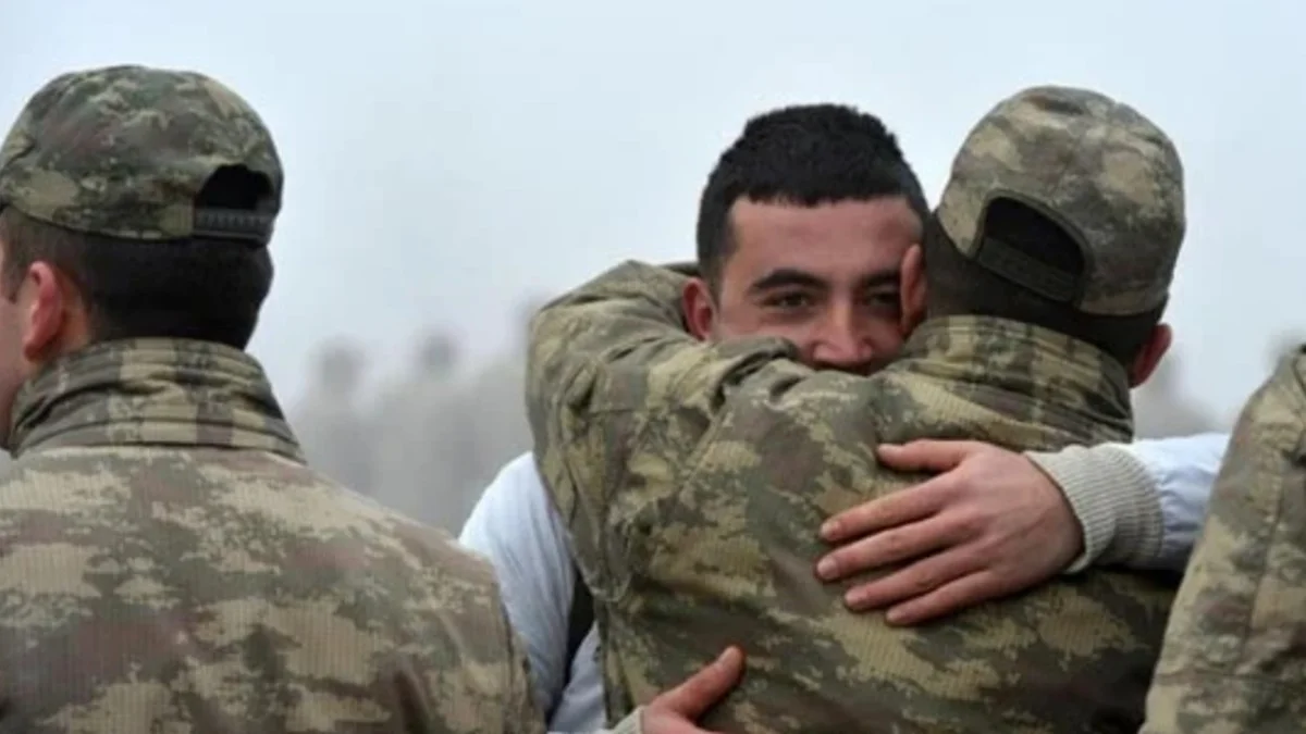 Vatan Borcu 180'den 90 Güne Çekilecek: Milli Savunma Bakanlığı Askerlik Süresini Yarı Yarıya Düşürmeye Hazırlanıyor